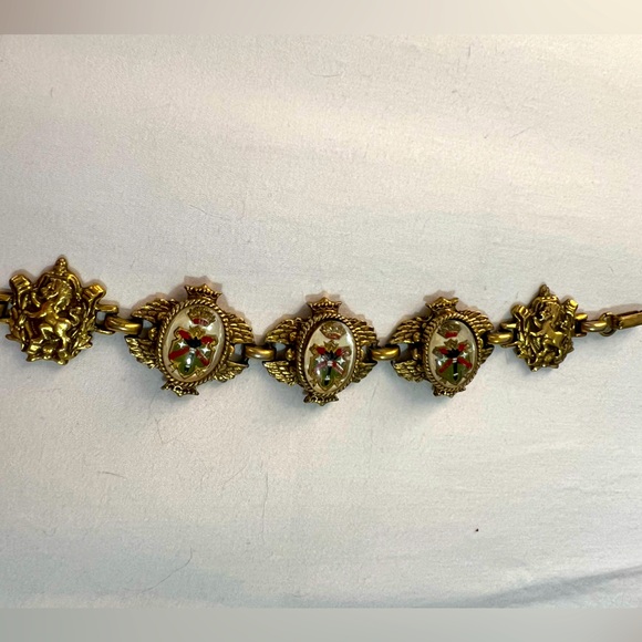 Vintage Heraldic Bracelet - Picture 2 of 4